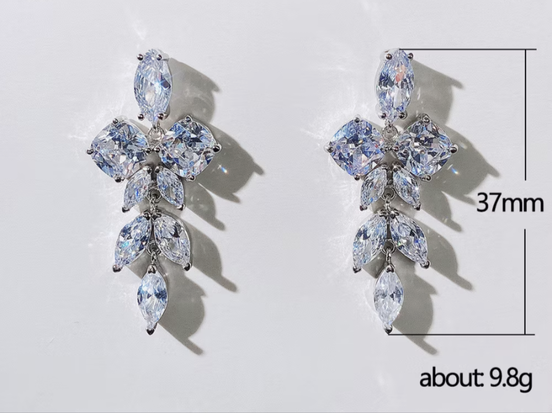 Classic Leaf Drop Earrings
