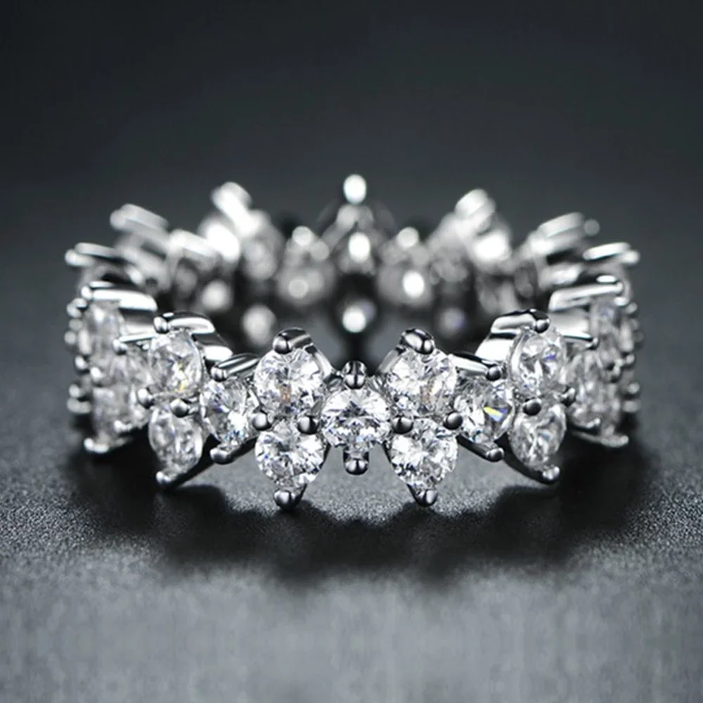 Four-Leaf Clover Zirconia Ring