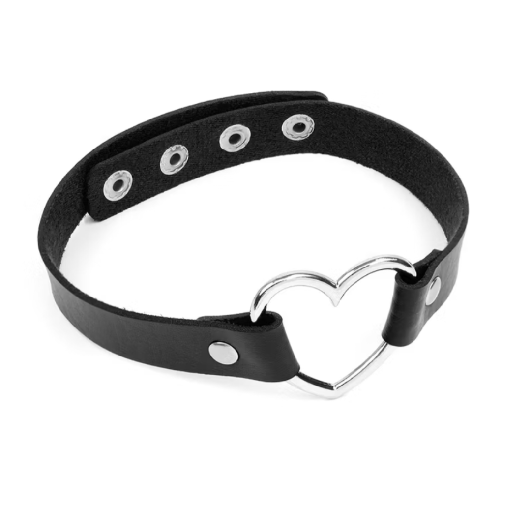 Heart Collar Choker