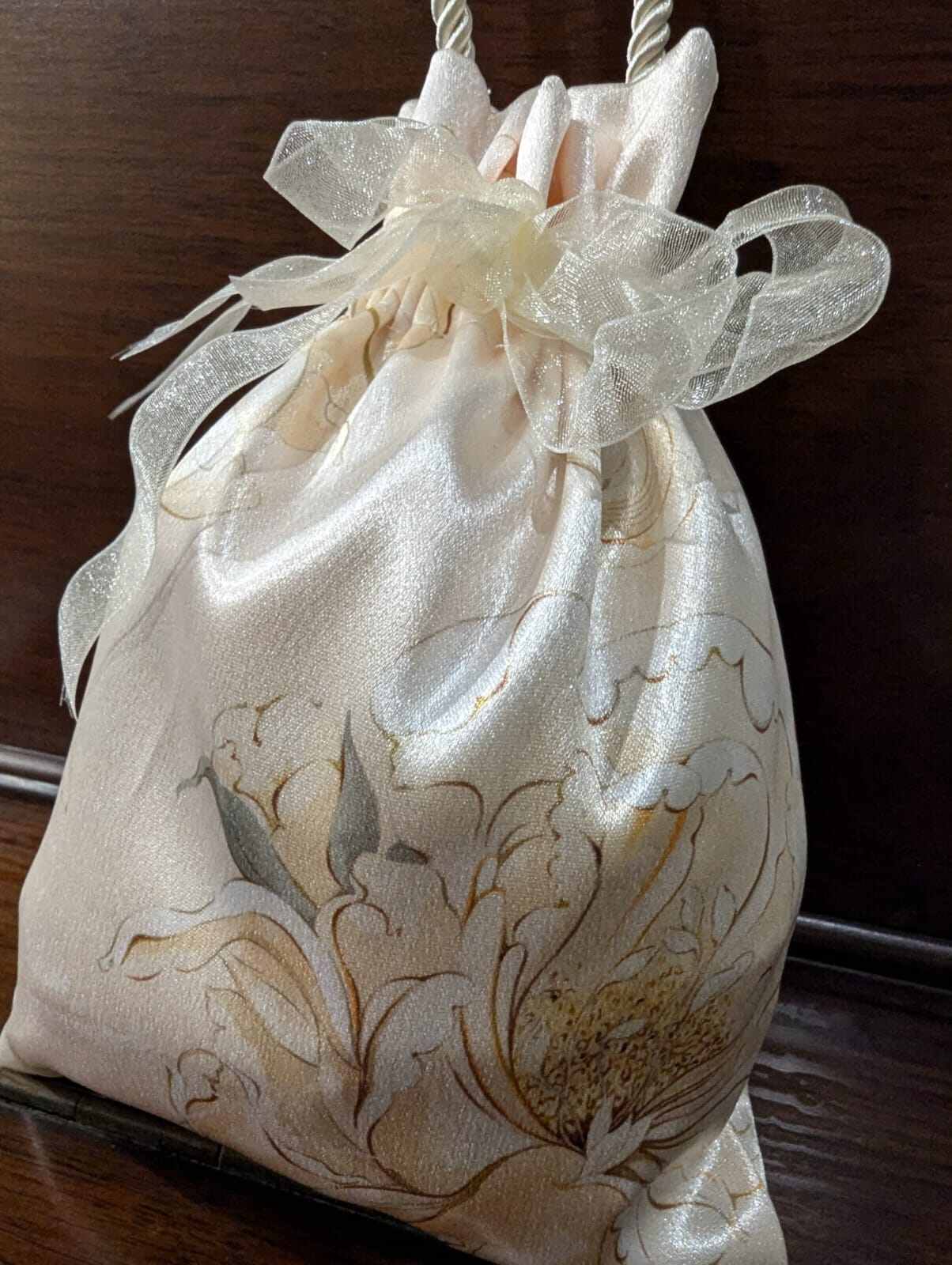 Silk Drawstring Pouch (Mandarin Orange Carrier)
