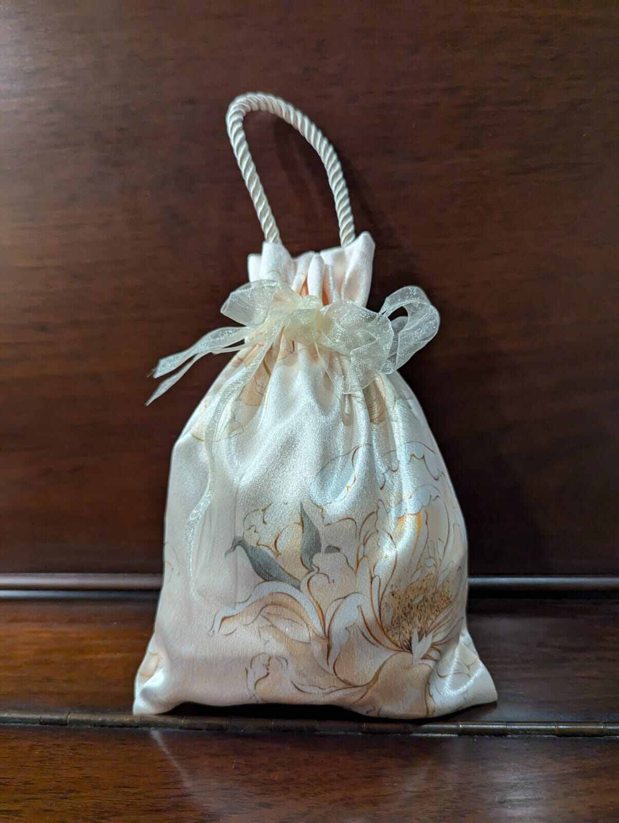 Silk Drawstring Pouch (Mandarin Orange Carrier)