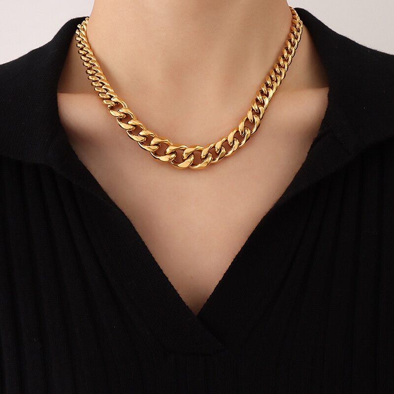 Thick Gold Chain Necklace